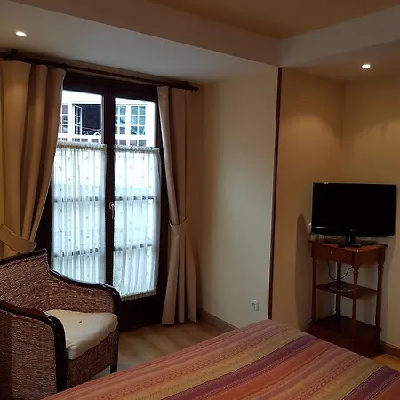 Rural La Plaza Hotel *