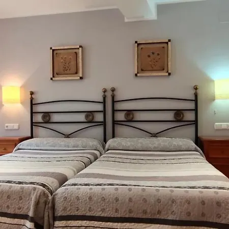 Rural La Plaza Hotel Caso