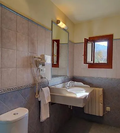 Rural La Plaza Hotel 2*