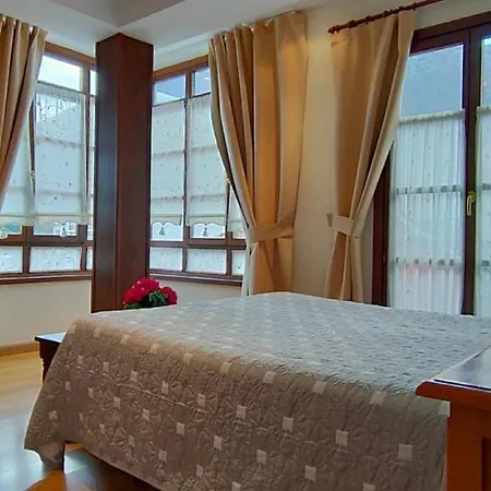 Rural La Plaza فندق