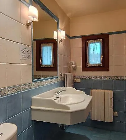 Rural La Plaza Hotel