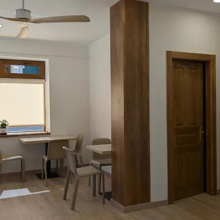 Rural La Plaza Hotel 2*